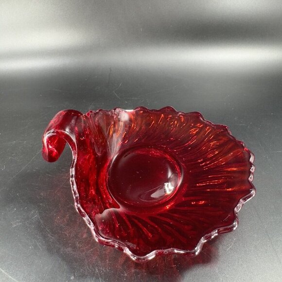 Vintage Viking Ruby Red Glass Leaf Shaped Dish Trinket Dish Small Plate VTG - Picture 13 of 16